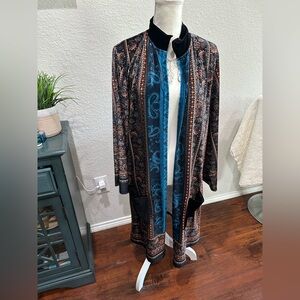 Lily by Firmiana Elegant Black and Blue Paisley Long Jacket size 1xL